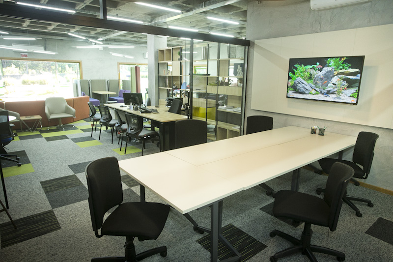 Por que o Mobiliário Corporativo de Alto Padrão é Essencial para o Sucesso Empresarial a Longo Prazo