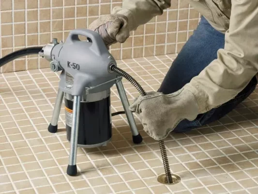 Desentupidora 24 Horas: Atendimento Imediato para Desentupimentos de Emergência