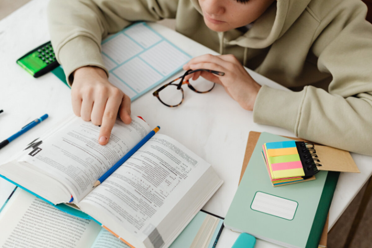 Estudar todos os dias para concurso é o ideal? - Notícias Concursos