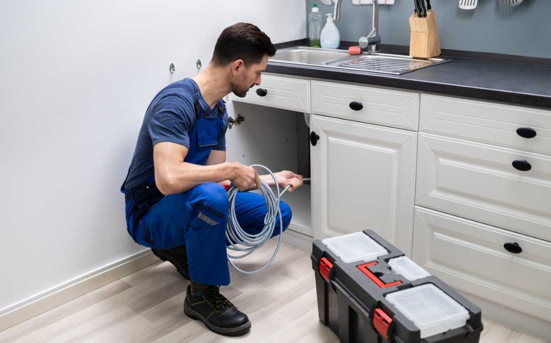 Custo Médio para Serviços de Desentupidoras: Tudo o que Você Precisa Saber