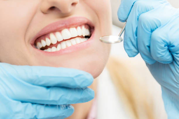 Periodontia: A Base Sólida dos Seus Dentes